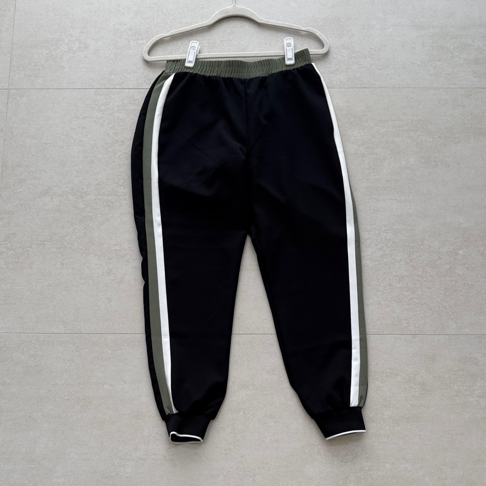 Zara Black Ankle Pants with White Stripes
